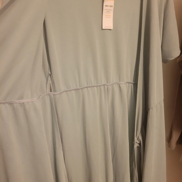 Wrap dress - Picture 8 of 9